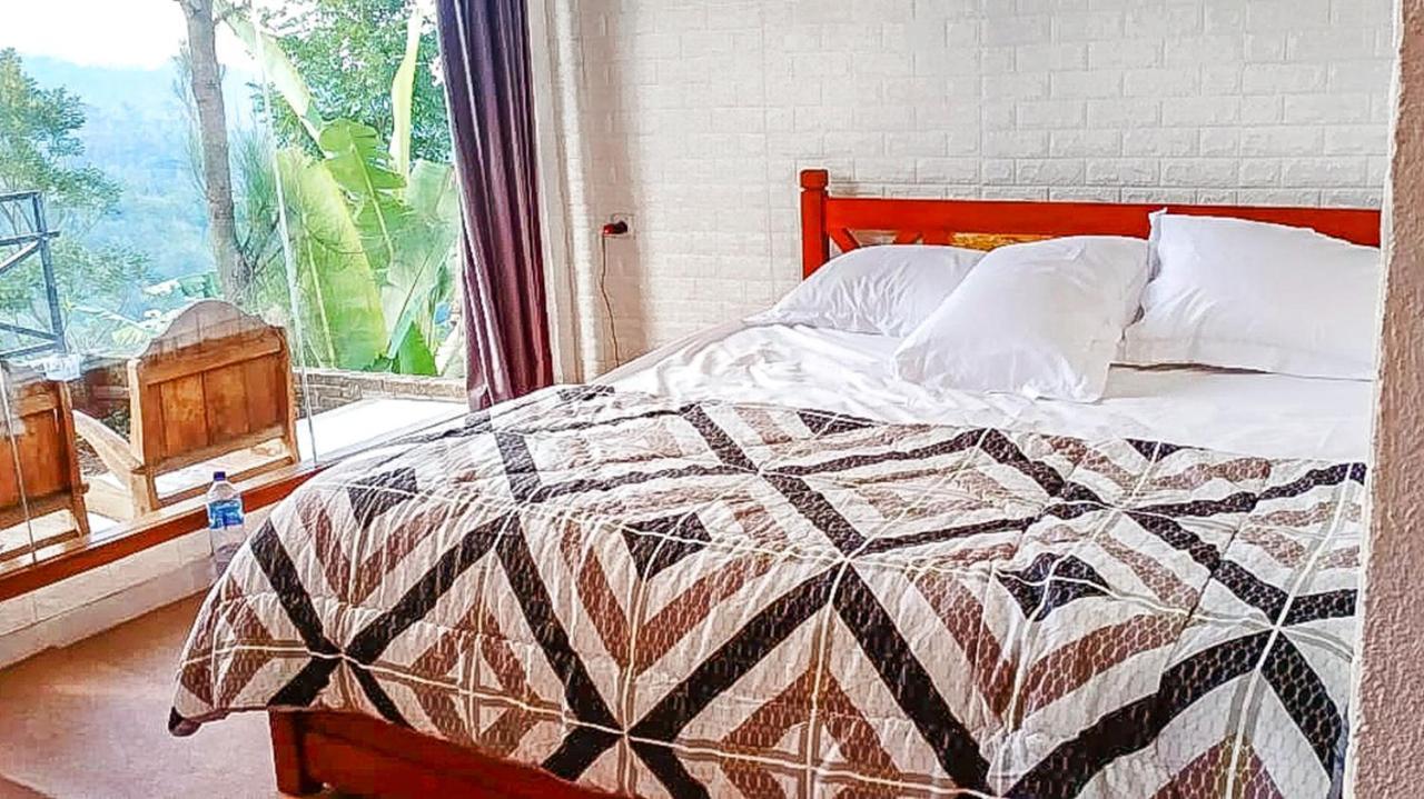 Pondok Tubing Poncokusumo Syariah Redpartner Malang Exteriör bild